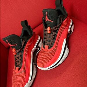 Air Jordan 36 Low - Infrared, white, black
Men’s size 8